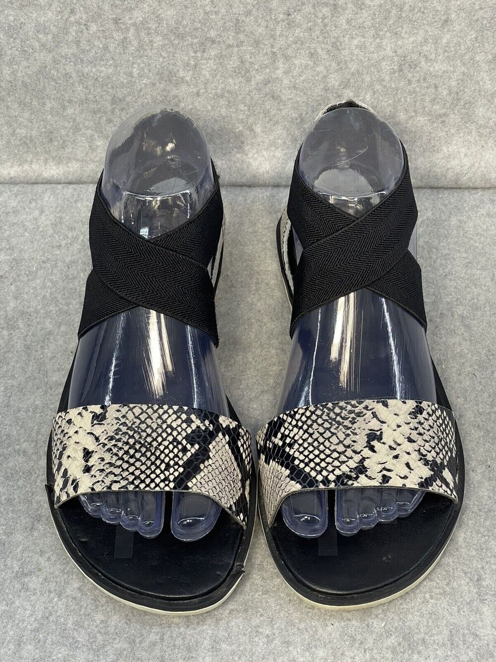 THE SOREL Women’s ELLA II Sandal 7.5 Black Print NL4043-010 See Pics For Damage
